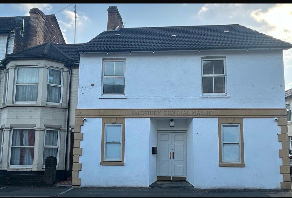 Salisbury Central Masjid at 27 Wilton Road